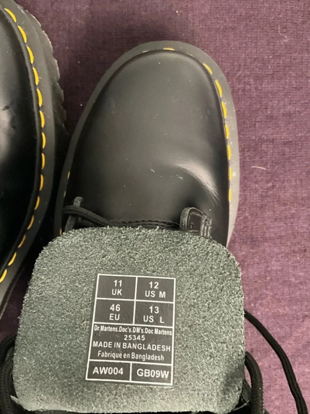 DOC MARTENS 1460 Smooth Leather Lace Up Boots sz 12 - Picture 6 of 6